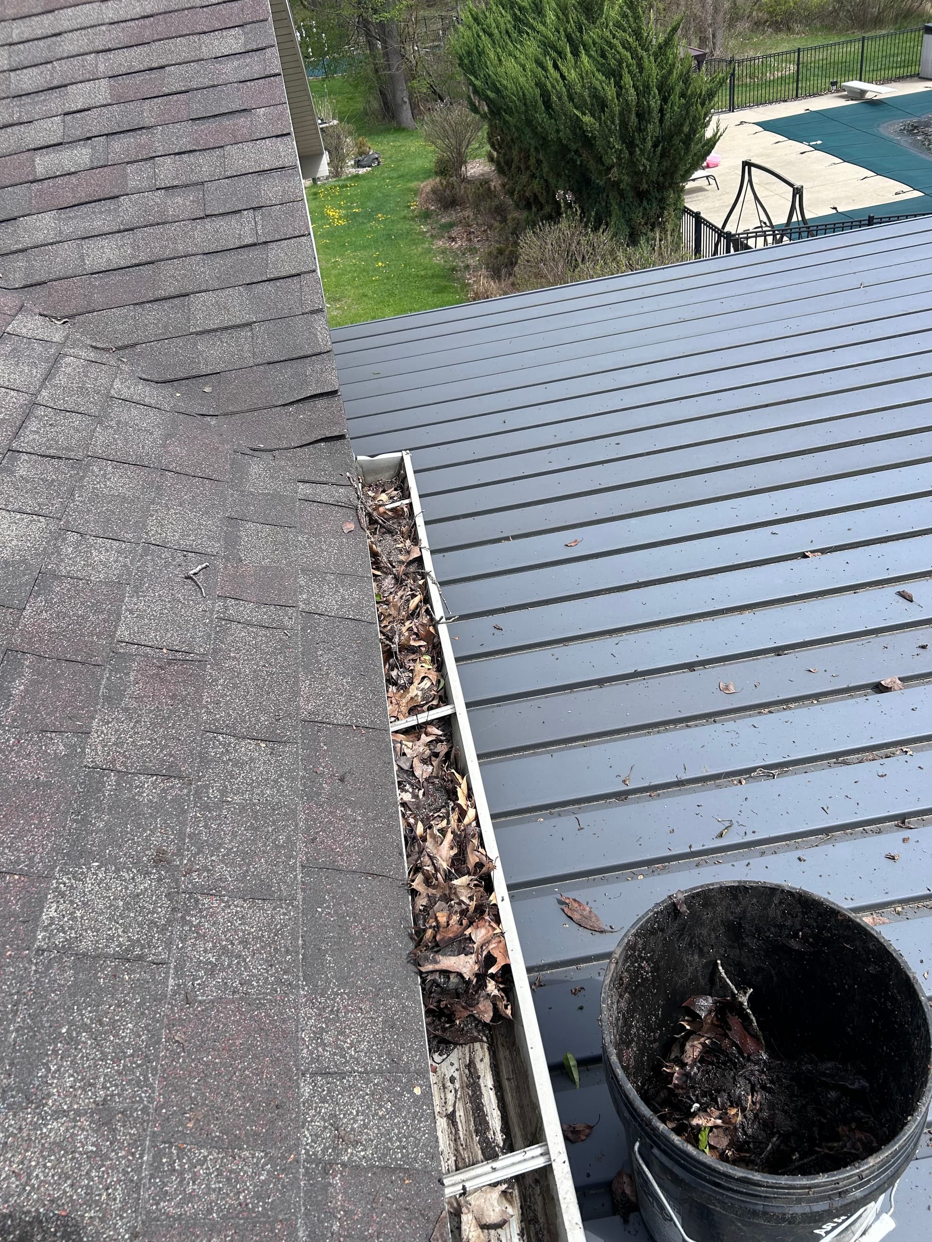 Gallery photos for Gutter Cleaning Done Right in Williamston: Image #4
