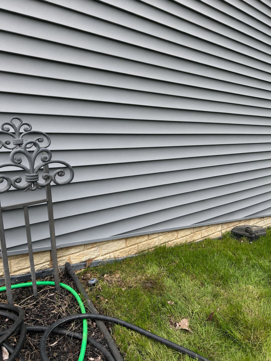 Gallery photos for Rust Stains on Your Siding Are No Match for This: Image #1