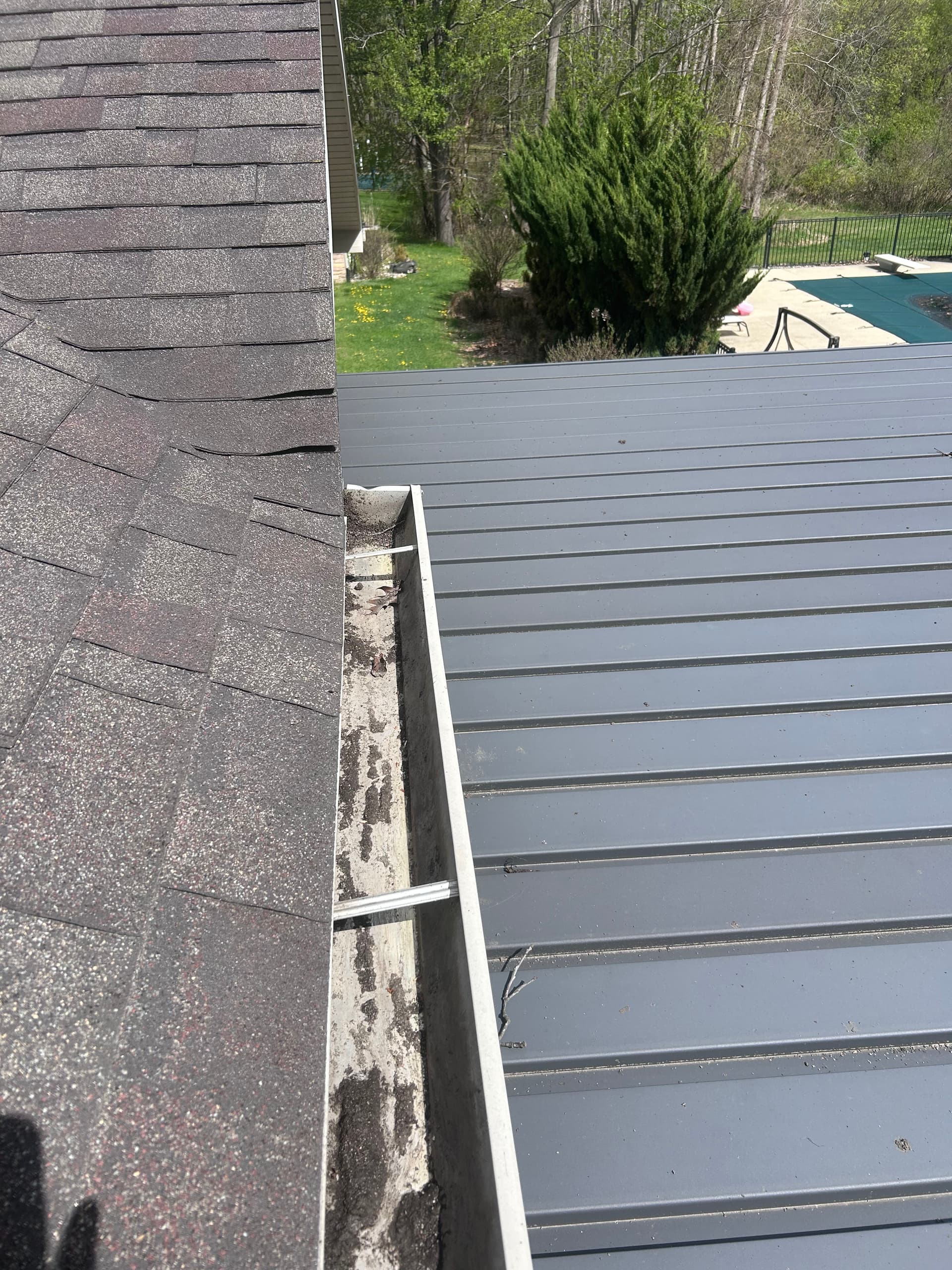 Gallery photos for Gutter Cleaning Done Right in Williamston: Image #5