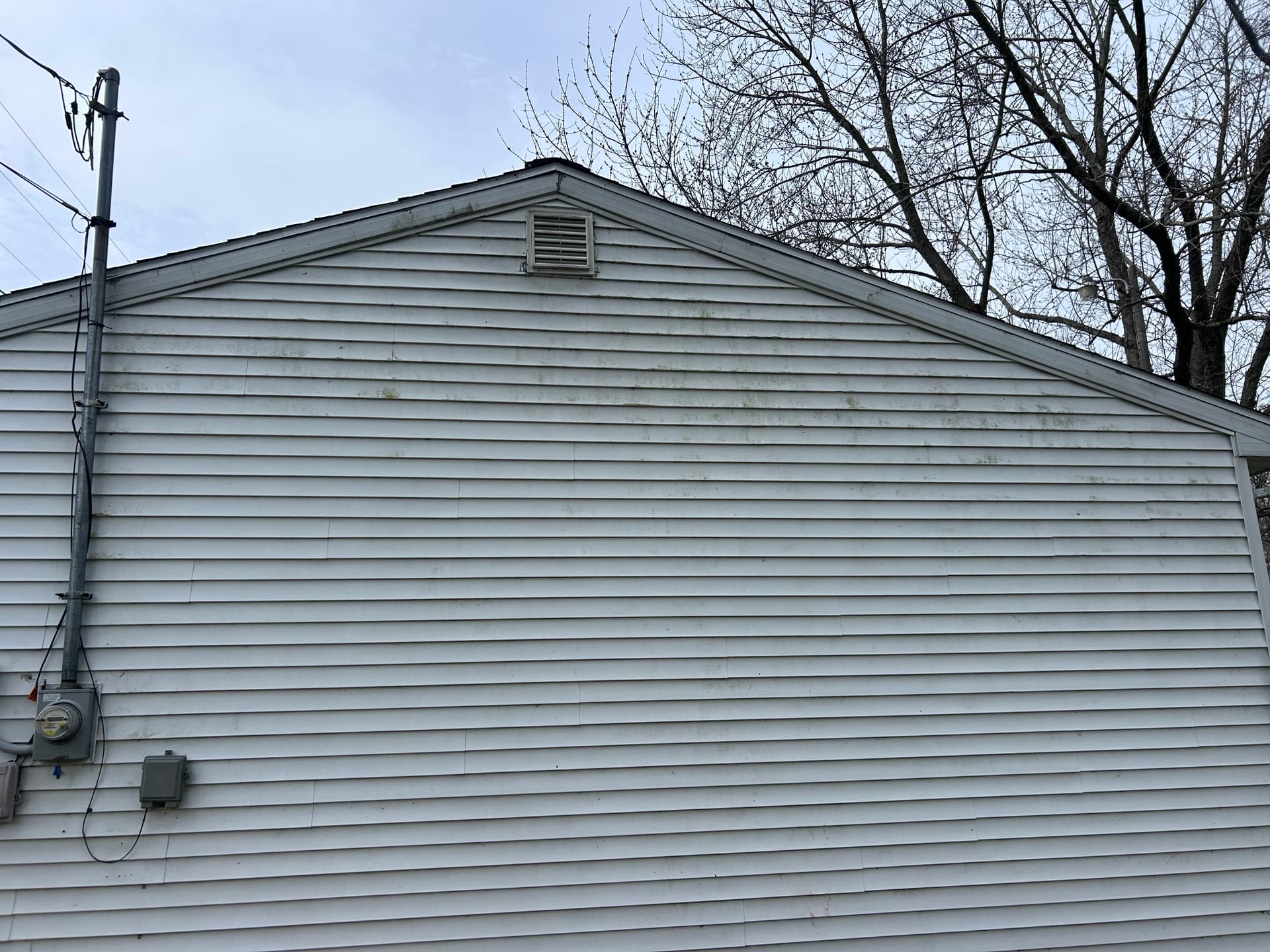 Gallery photos for Siding Makeovers That Prove House Washing Works: Image #6