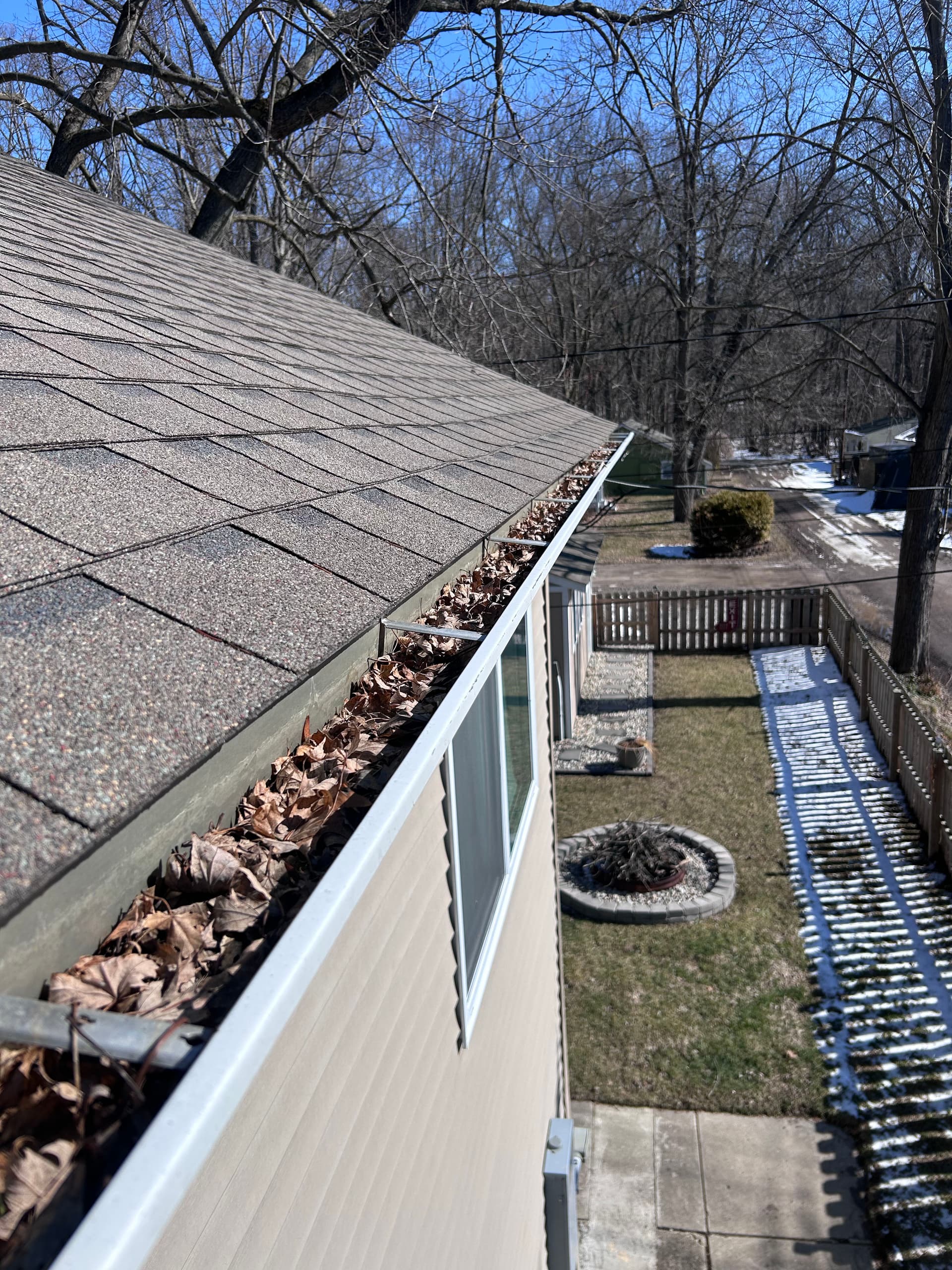 Gallery photos for Spring Gutter Cleaning for a Fresh Start: Image #4