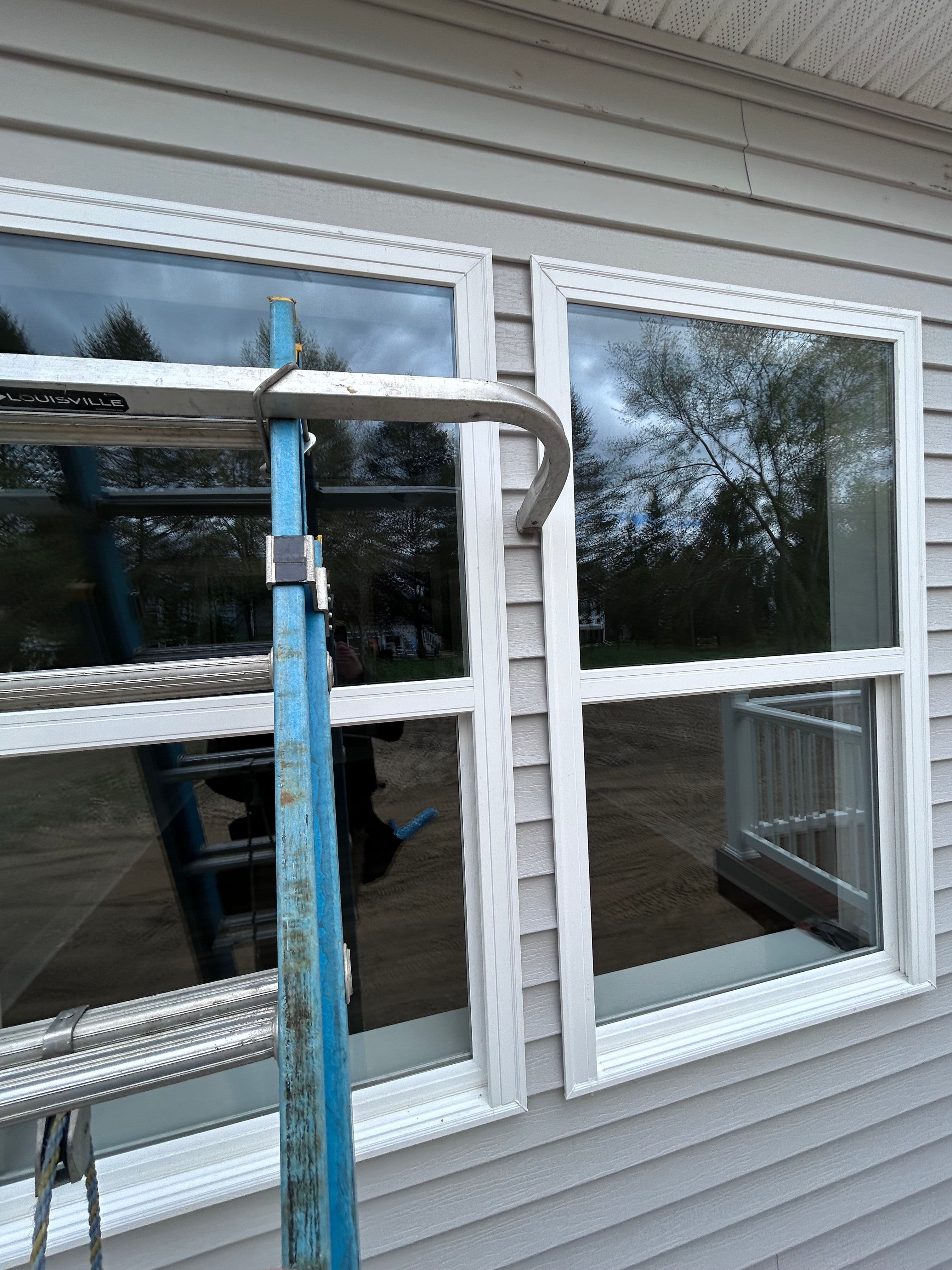Project Window Cleaning Done Right in Hawk Hollow image